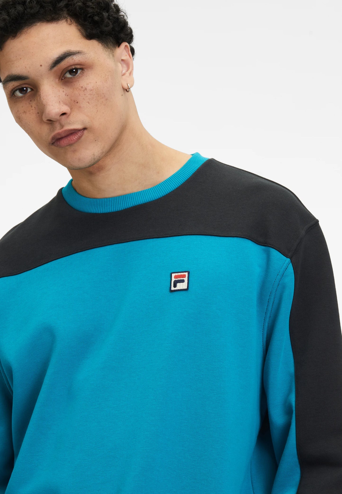 FILA RENK BLOK DETAYLI UZUN KOLLU SWEATSHIRT